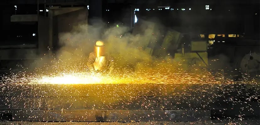 Lavorare in sicurezza: aspiratori per macchine utensili